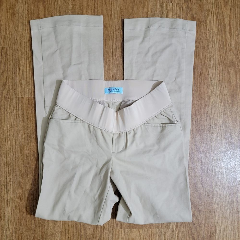 Old Navy Maternity Khakhi Pants Size 2 Comfortable Straight Cut New Without tags